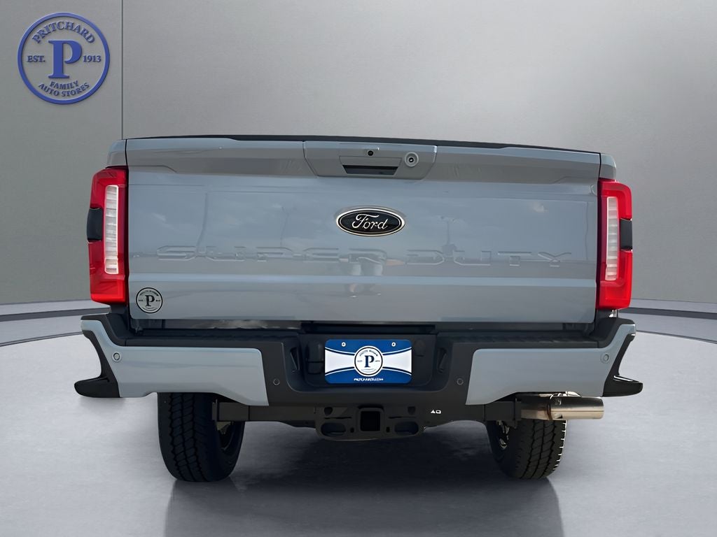2026 Ford Super Duty F-350® Lariat®