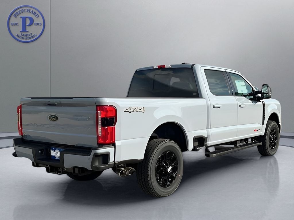 2026 Ford Super Duty F-350® Lariat®