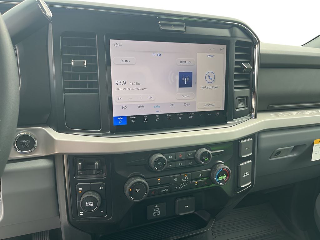 2026 Ford Super Duty F-350® XLT