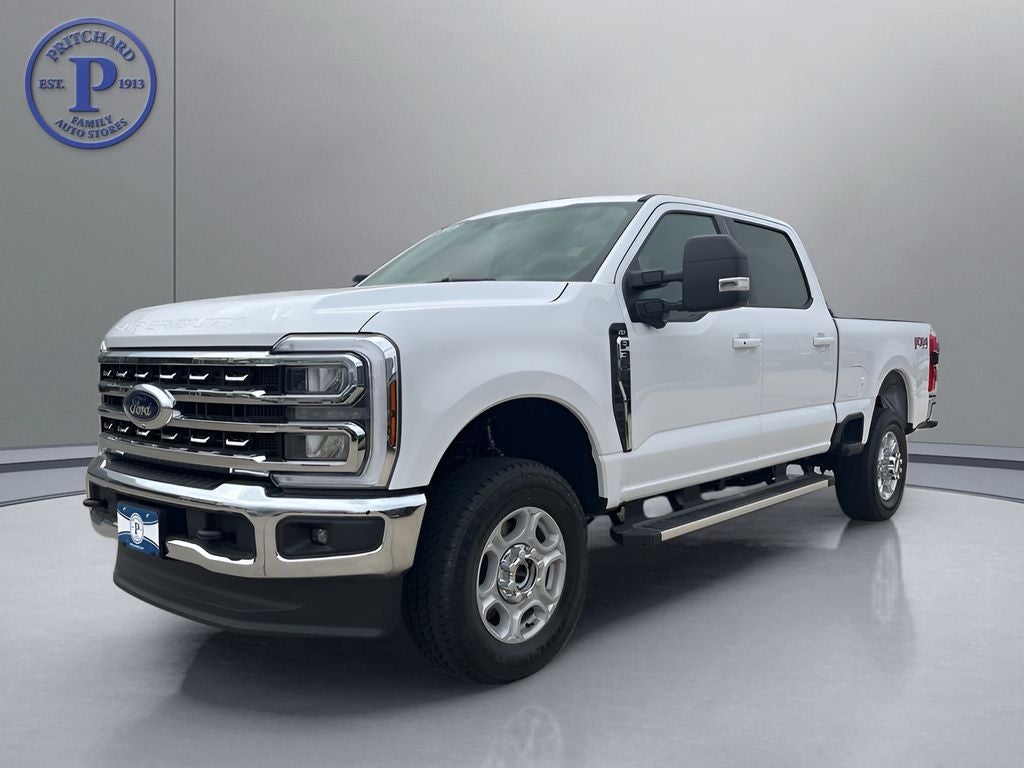 2026 Ford Super Duty F-350® XLT