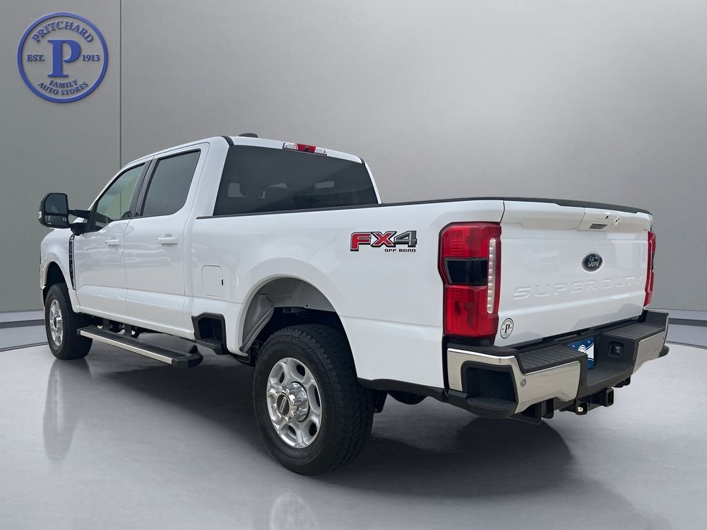 2026 Ford Super Duty F-350® XLT