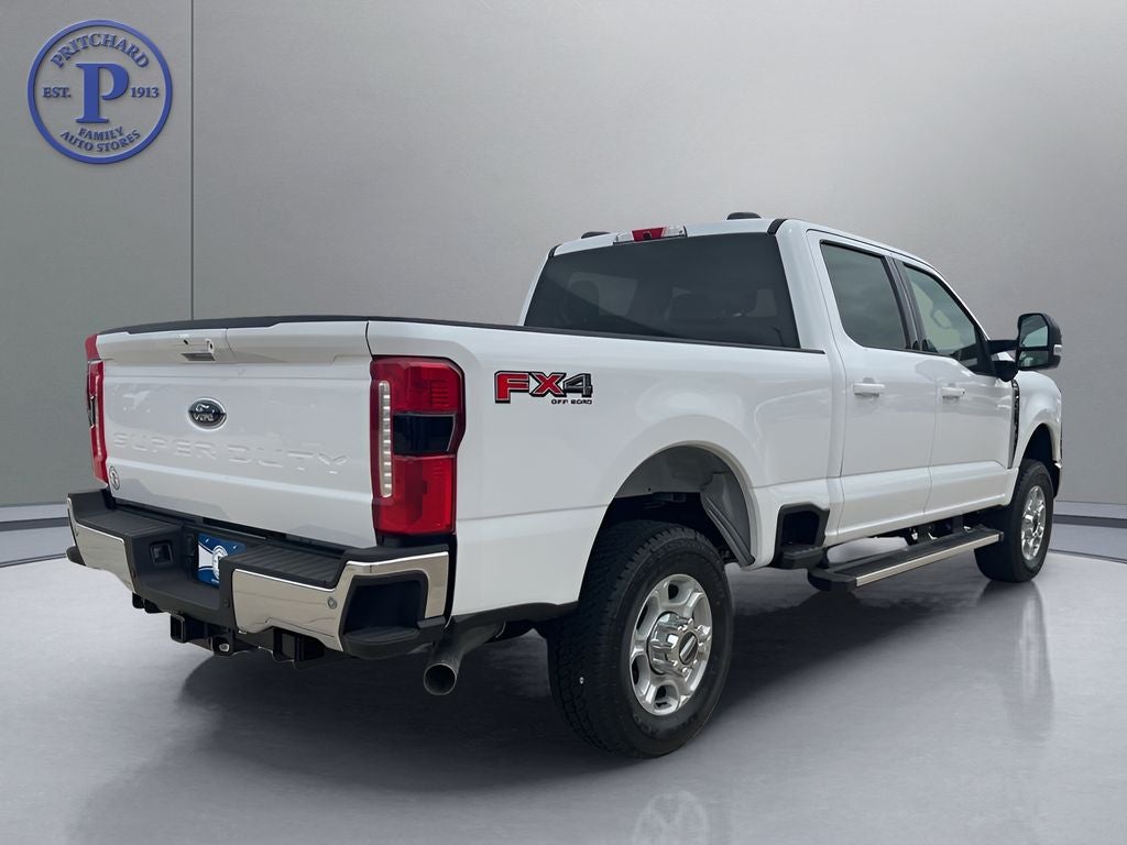 2026 Ford Super Duty F-350® XLT