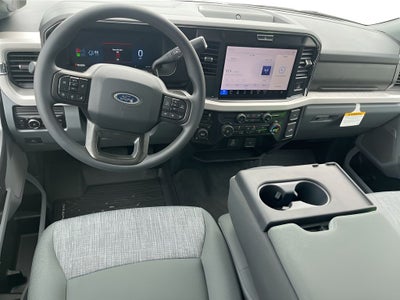 2026 Ford Super Duty F-350® XLT