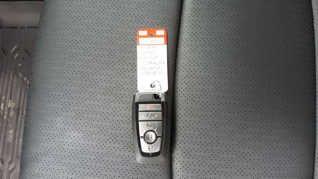 2026 Ford Super Duty F-350® Lariat®