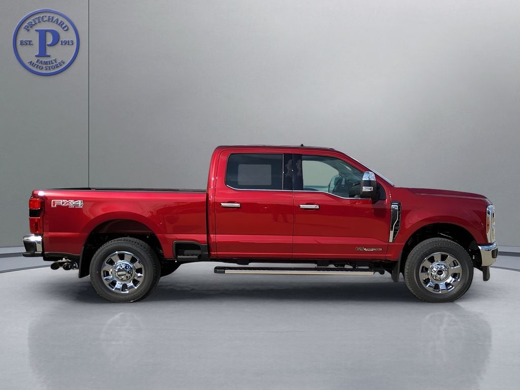 2026 Ford Super Duty F-350® Lariat®