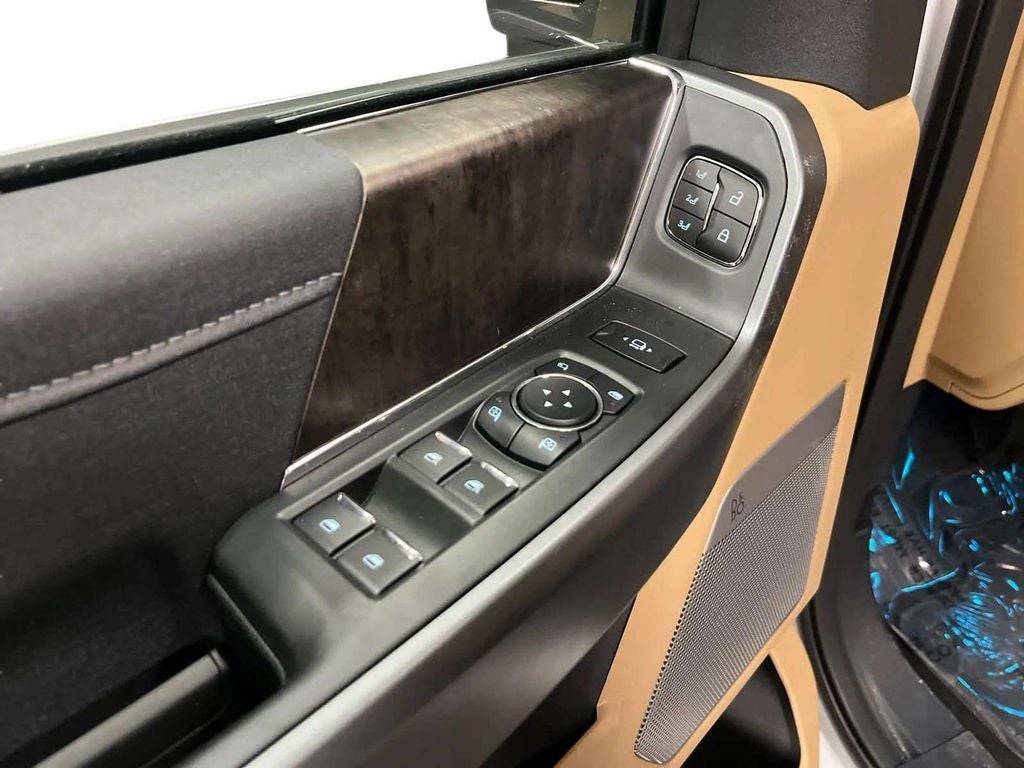 2026 Ford Super Duty F-350® Lariat®