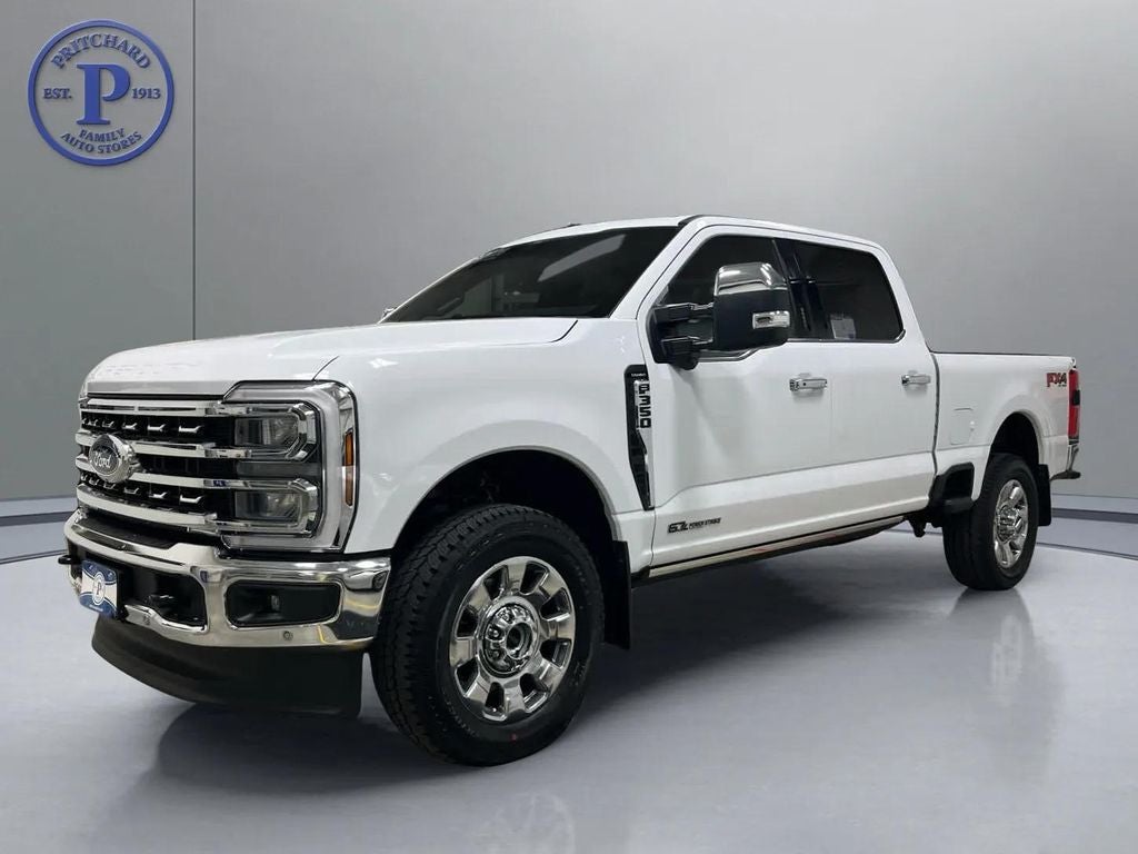 2026 Ford Super Duty F-350® Lariat®