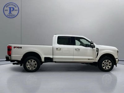 2026 Ford Super Duty F-350® Lariat®