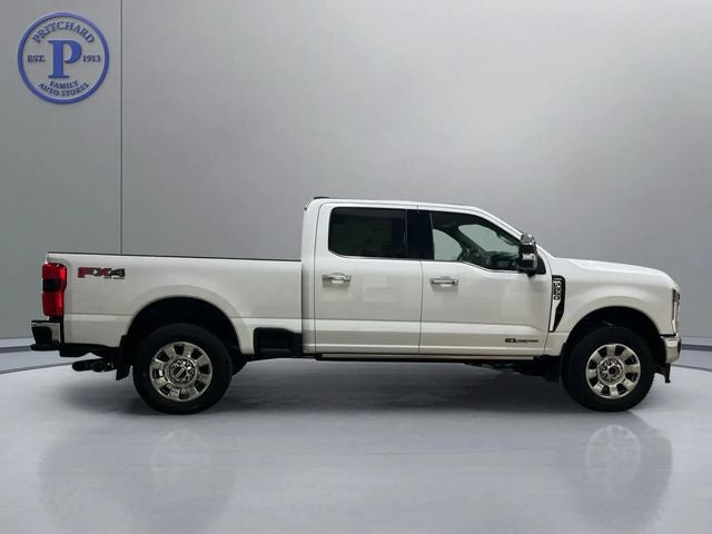 2026 Ford Super Duty F-350® Lariat®