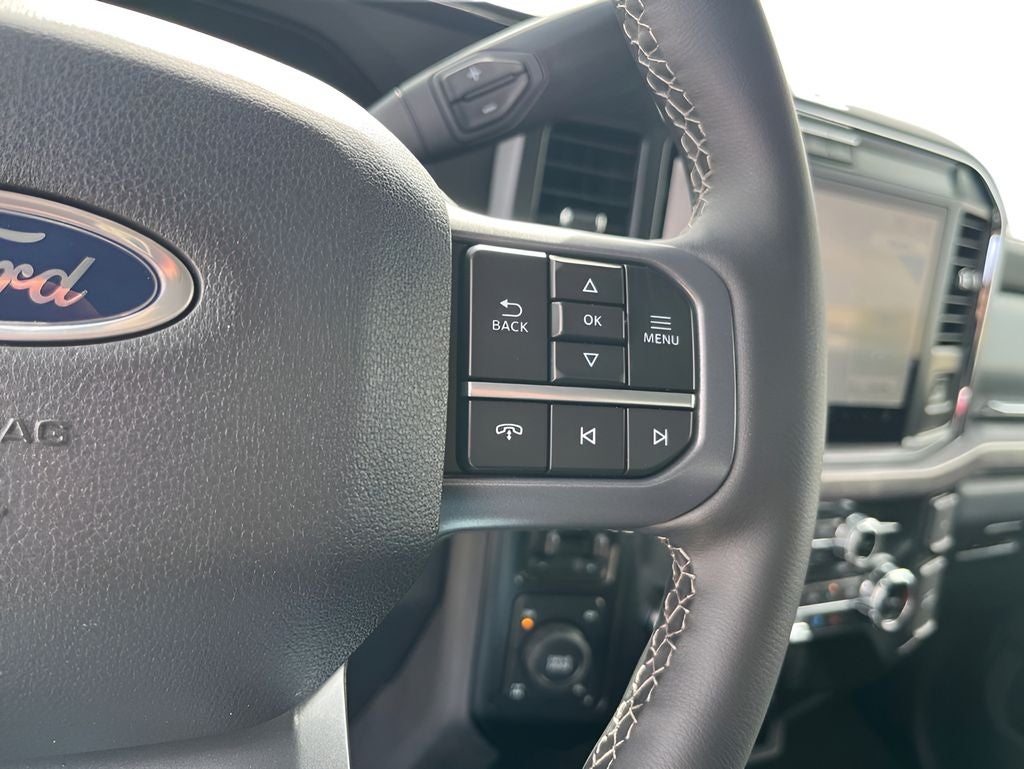 2026 Ford Super Duty F-350® Lariat®