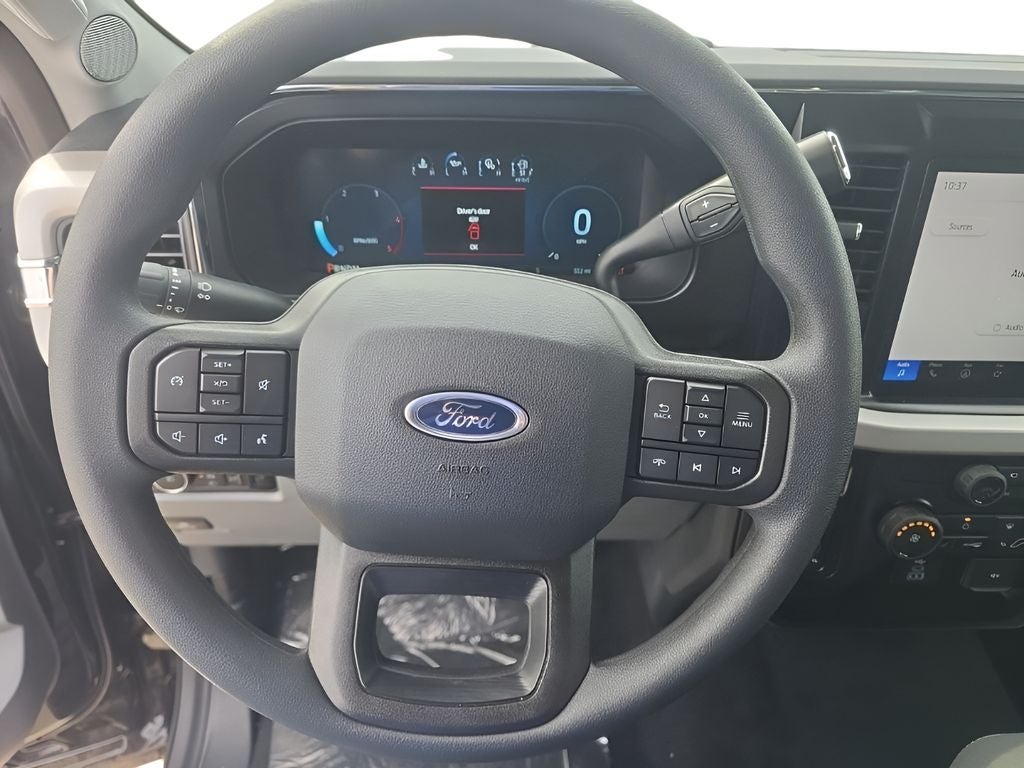 2026 Ford Super Duty F-350® XLT