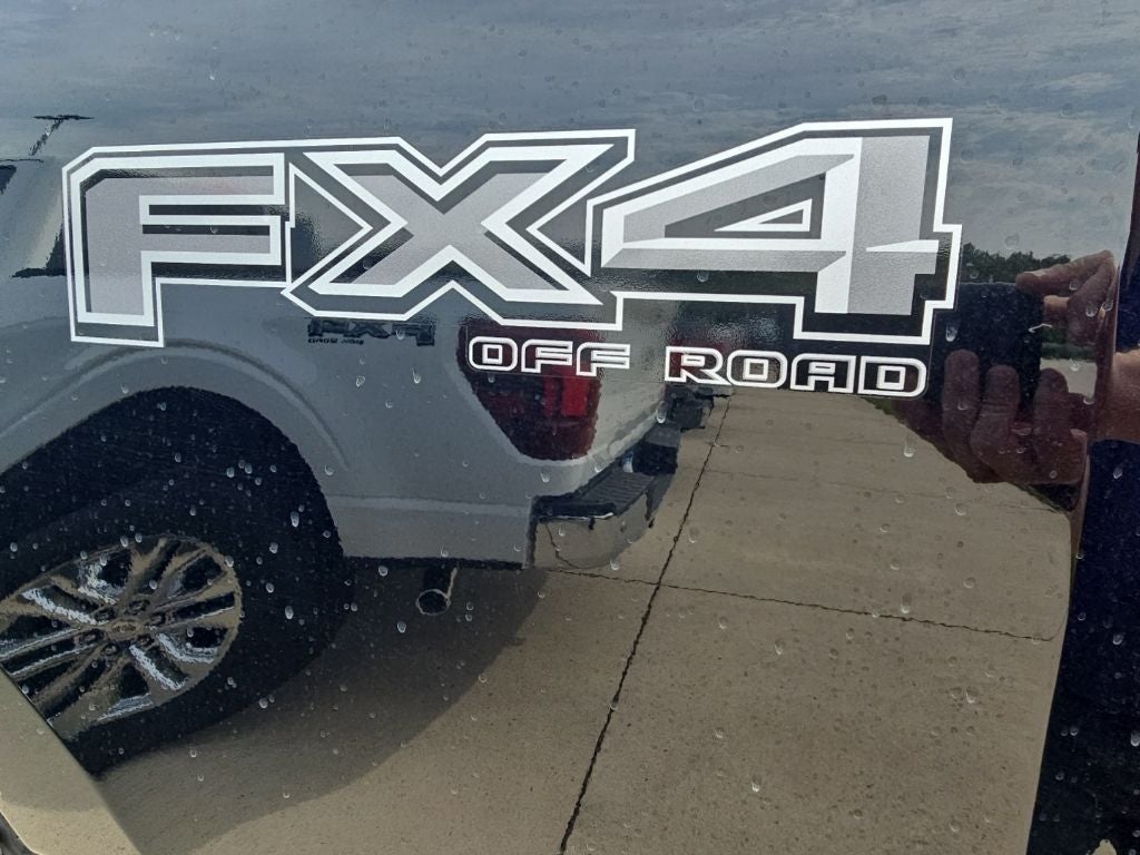 2026 Ford Super Duty F-350® XLT