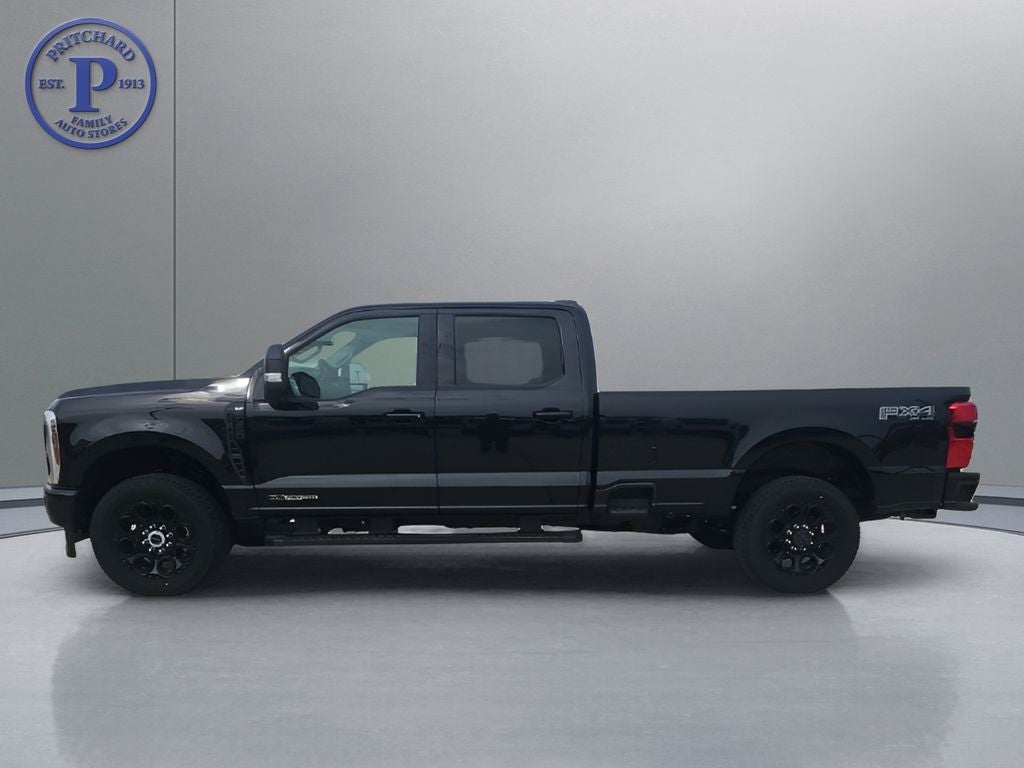 2026 Ford Super Duty F-350® XLT