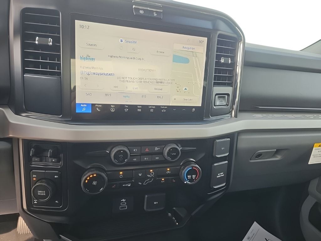 2026 Ford Super Duty F-350® XLT