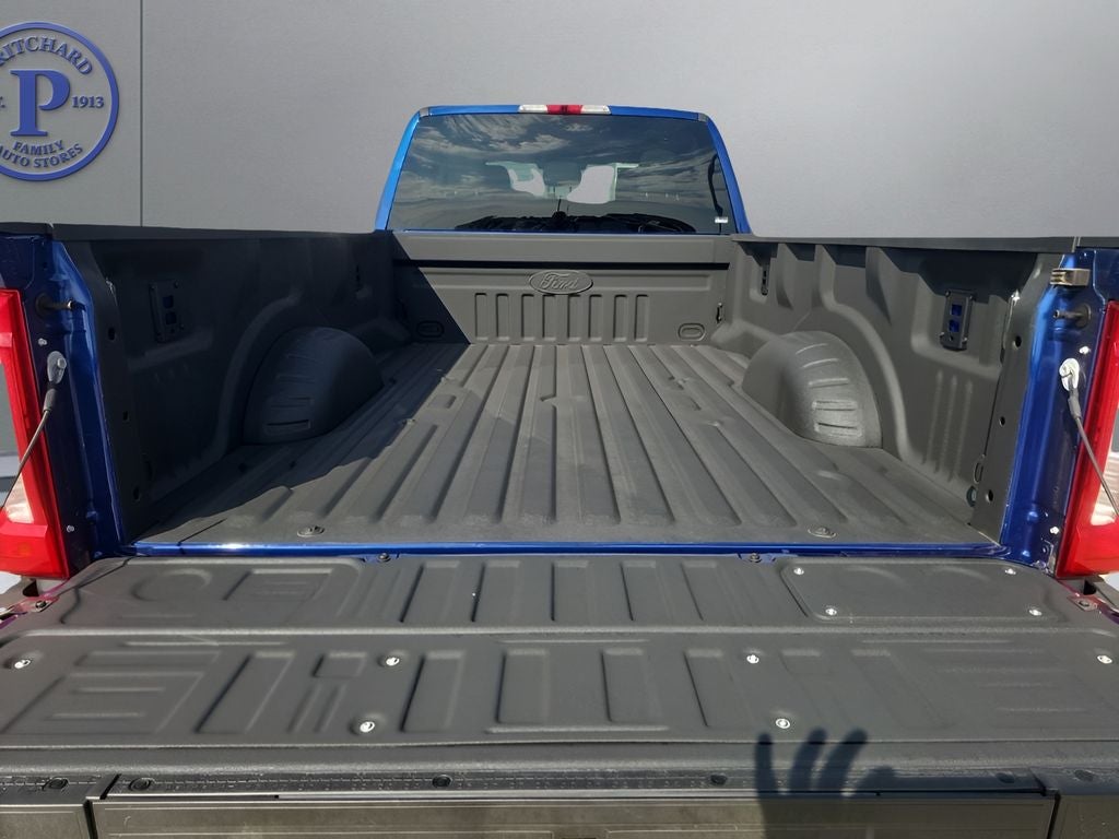 2026 Ford Super Duty F-350® XLT