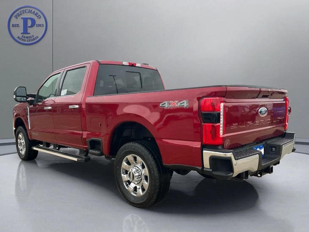 2026 Ford Super Duty F-350® Lariat®