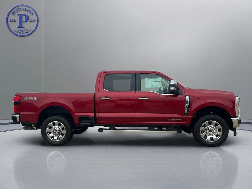 2026 Ford Super Duty F-350® Lariat®