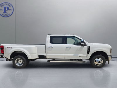 2026 Ford Super Duty F-350® Lariat®