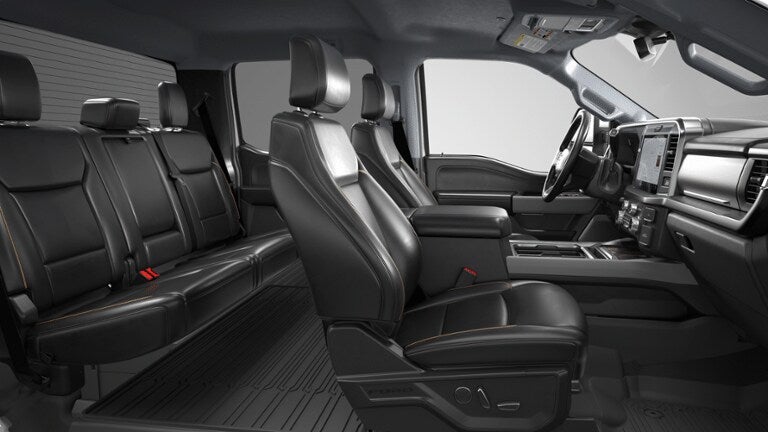 2026 Ford Super Duty F-350® Lariat®