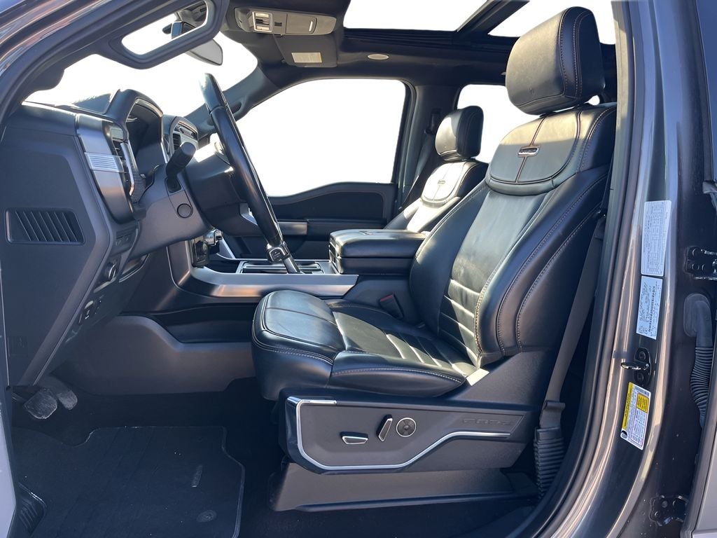 2022 Ford F-150 Platinum