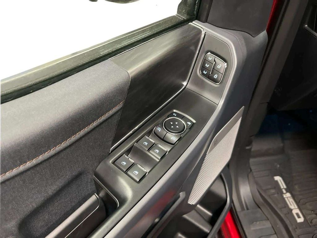 2025 Ford F-150 Lariat®