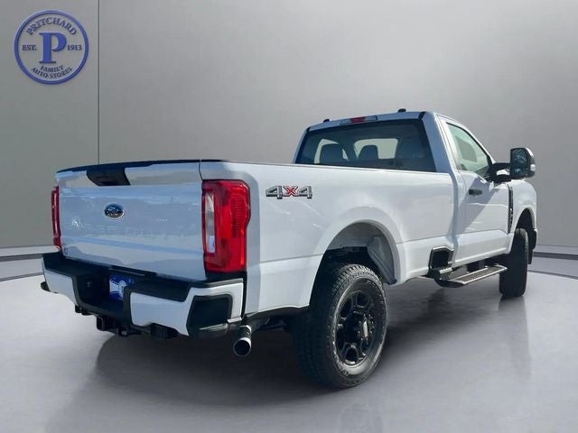 2026 Ford Super Duty F-350® XL