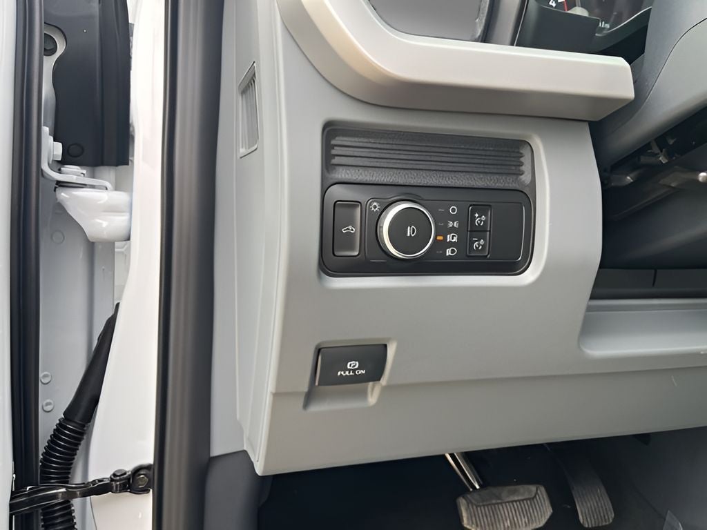 2026 Ford Super Duty F-350® XLT