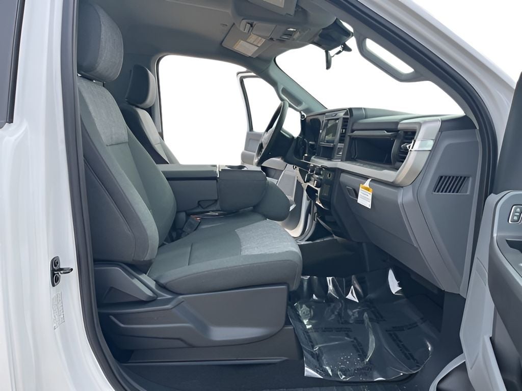 2026 Ford Super Duty F-350® XLT