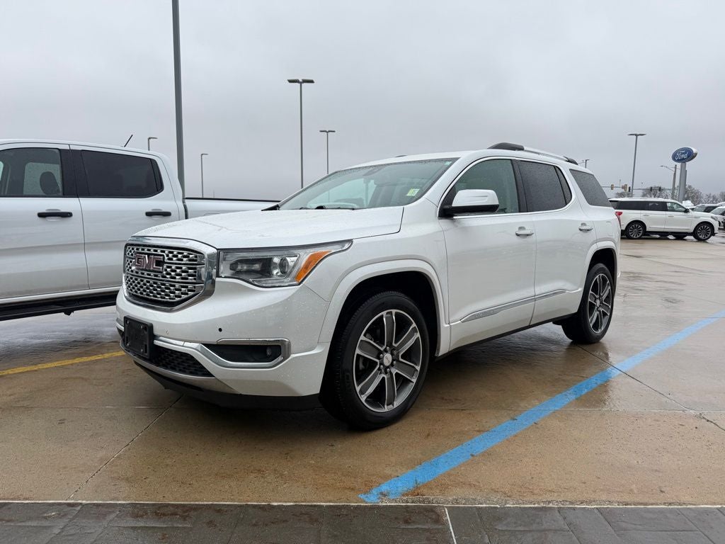 2017 GMC Acadia Denali