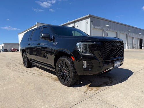 2023 GMC Yukon XL AT4