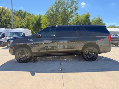2023 GMC Yukon XL AT4