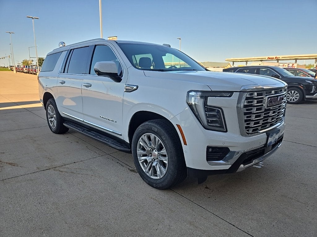 2025 GMC Yukon XL Denali