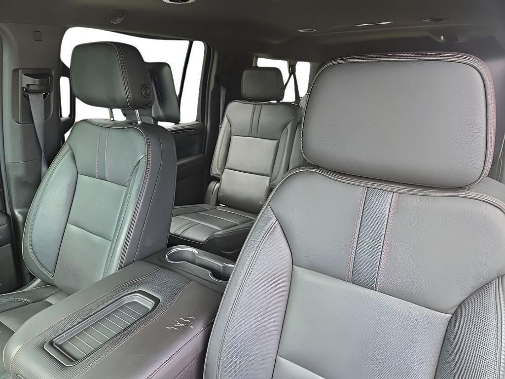 2021 Chevrolet Suburban RST
