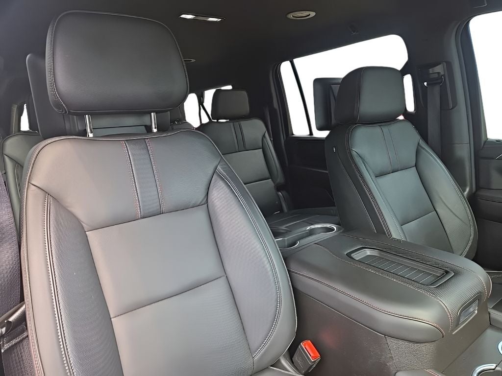 2021 Chevrolet Suburban RST