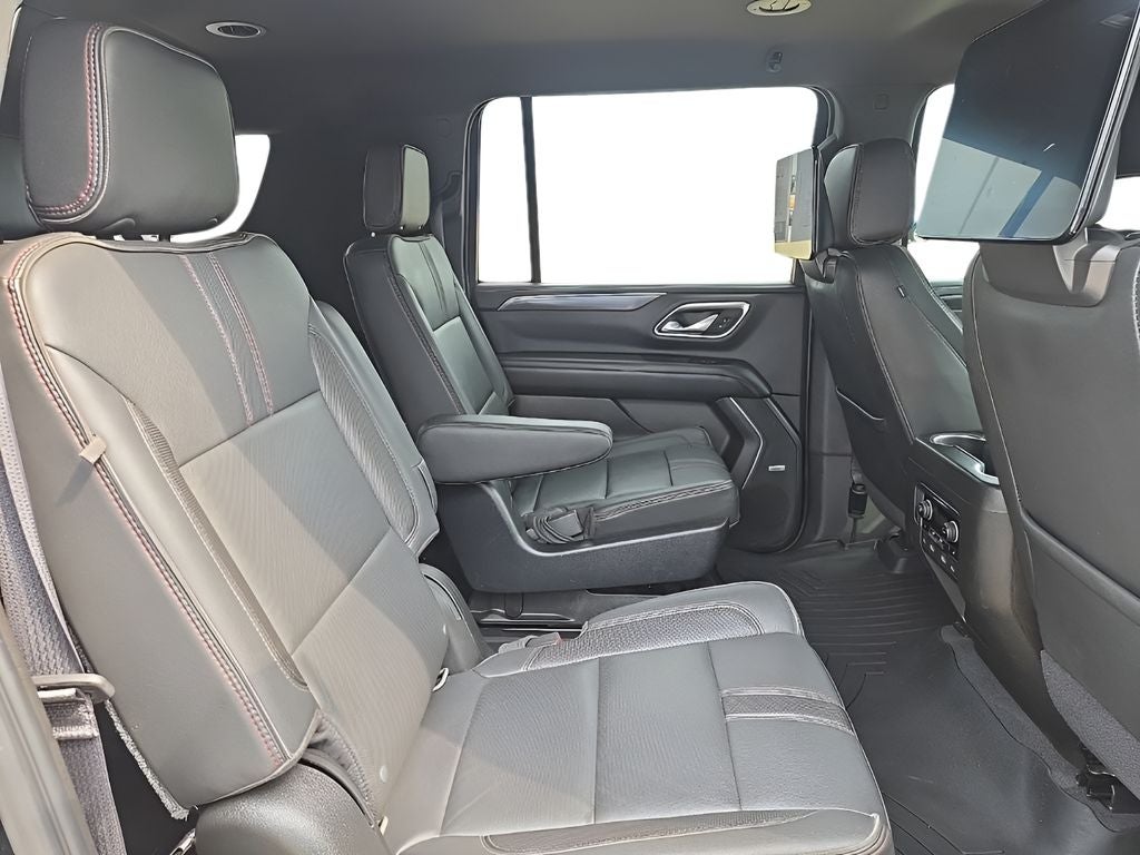 2021 Chevrolet Suburban RST