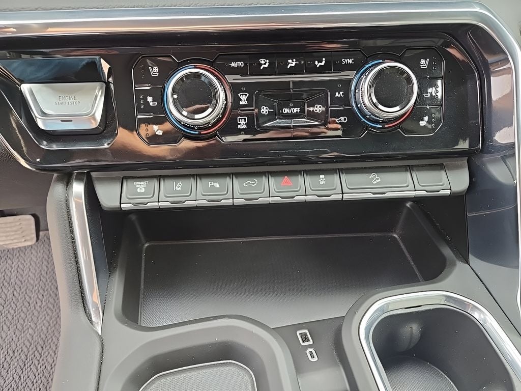 2025 GMC Sierra 3500HD Denali