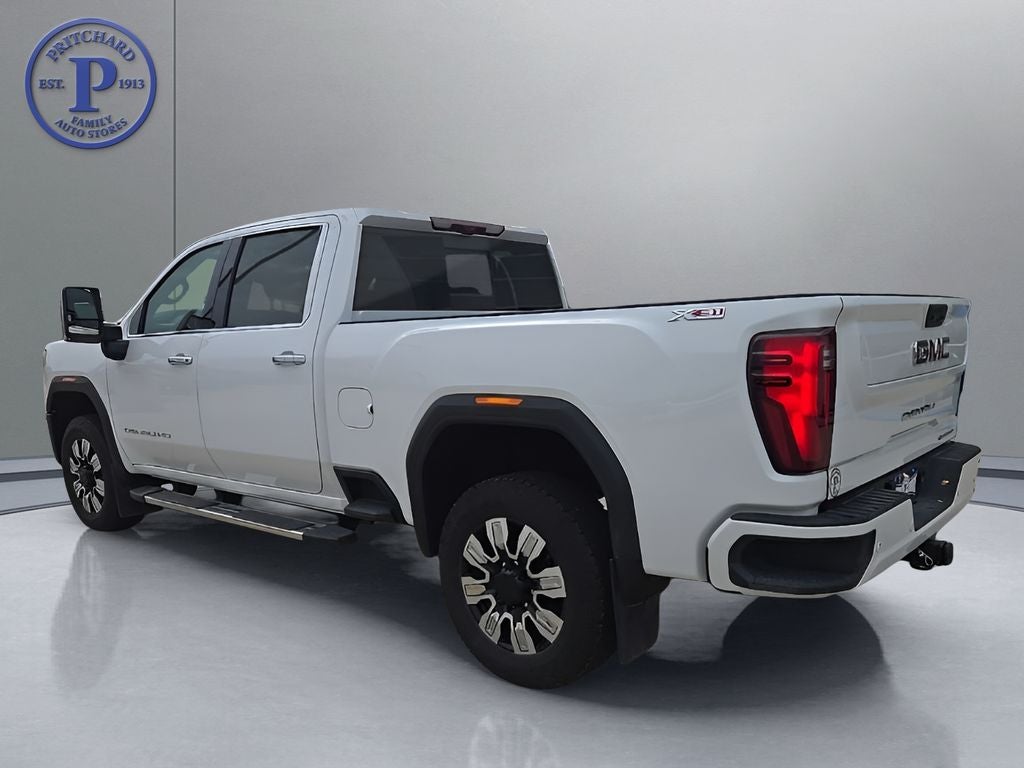 2025 GMC Sierra 3500HD Denali