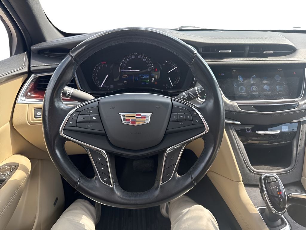 2019 Cadillac XT5 Premium Luxury
