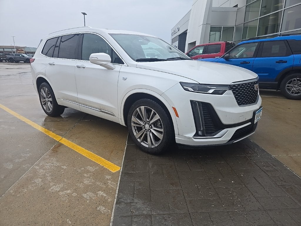 2023 Cadillac XT6 Premium Luxury