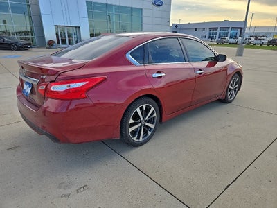 2016 Nissan Altima 2.5 SR
