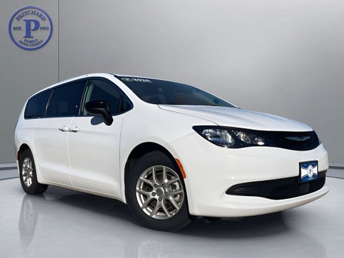 2024 Chrysler Voyager LX