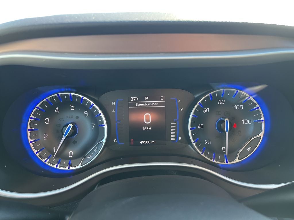 2024 Chrysler Voyager LX