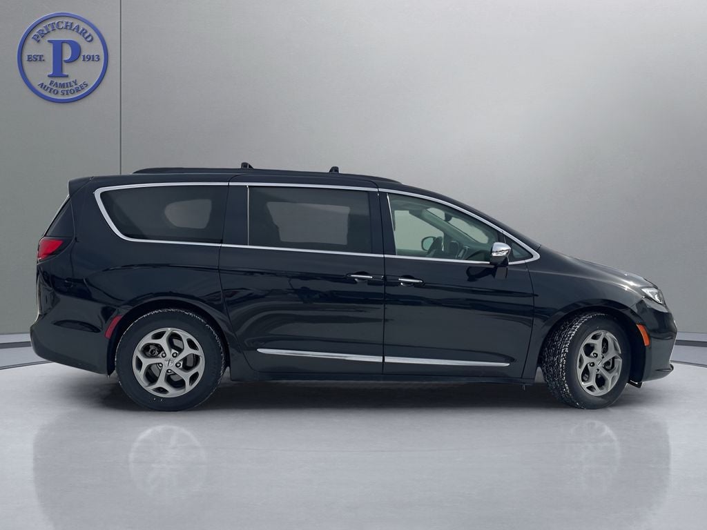 2022 Chrysler Pacifica Limited