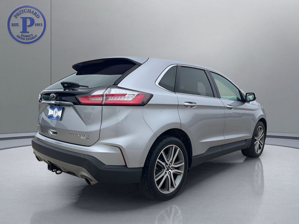 2020 Ford Edge Titanium