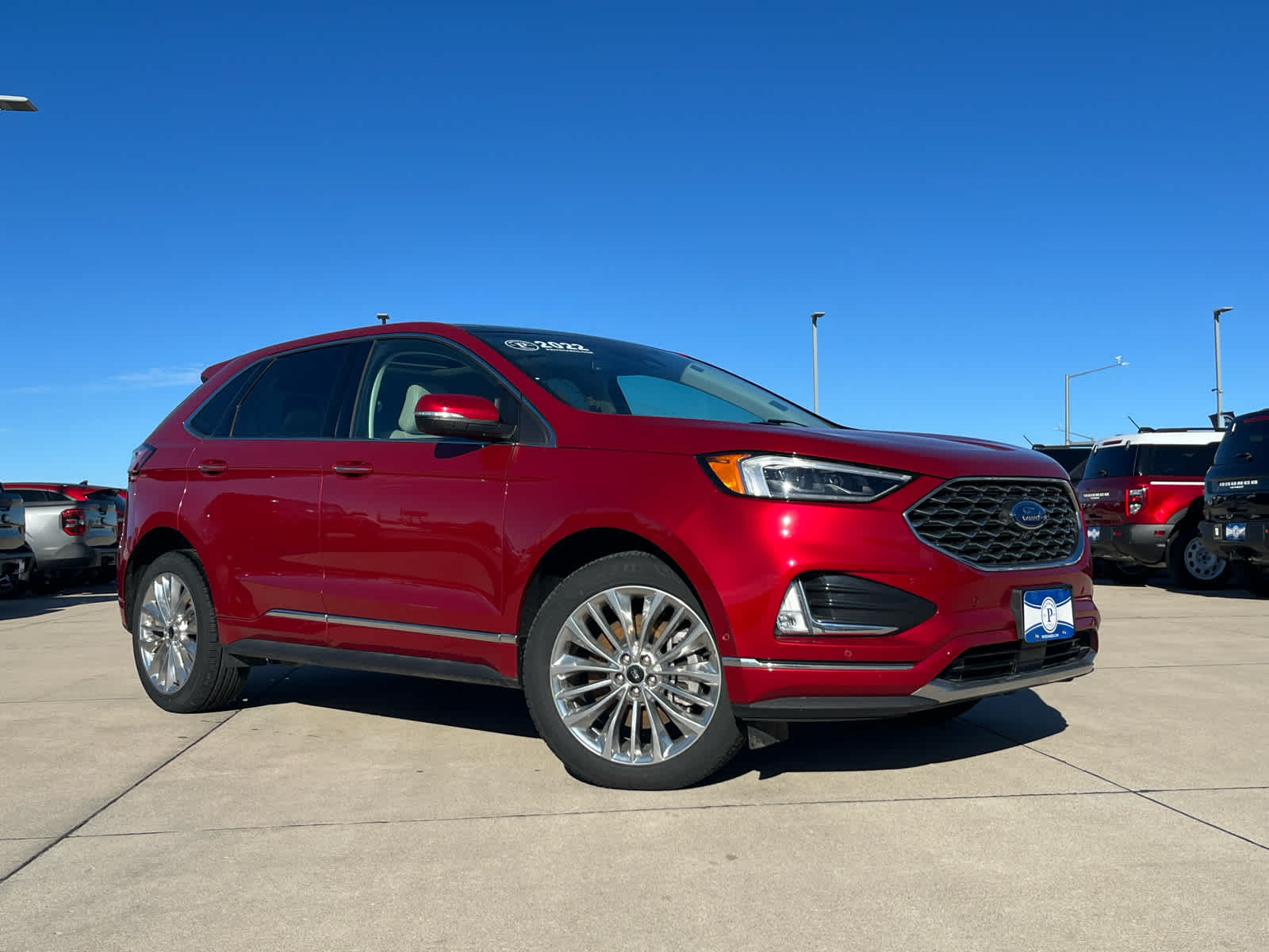 2022 Ford Edge Titanium