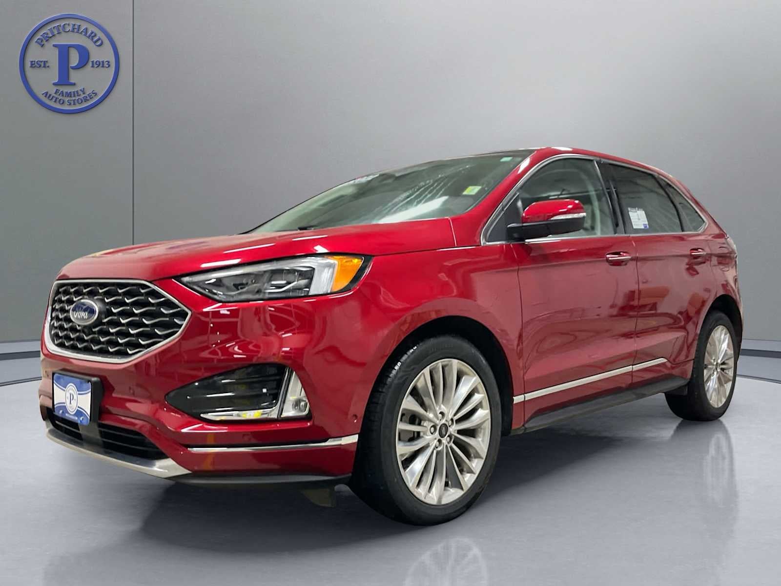 2022 Ford Edge Titanium
