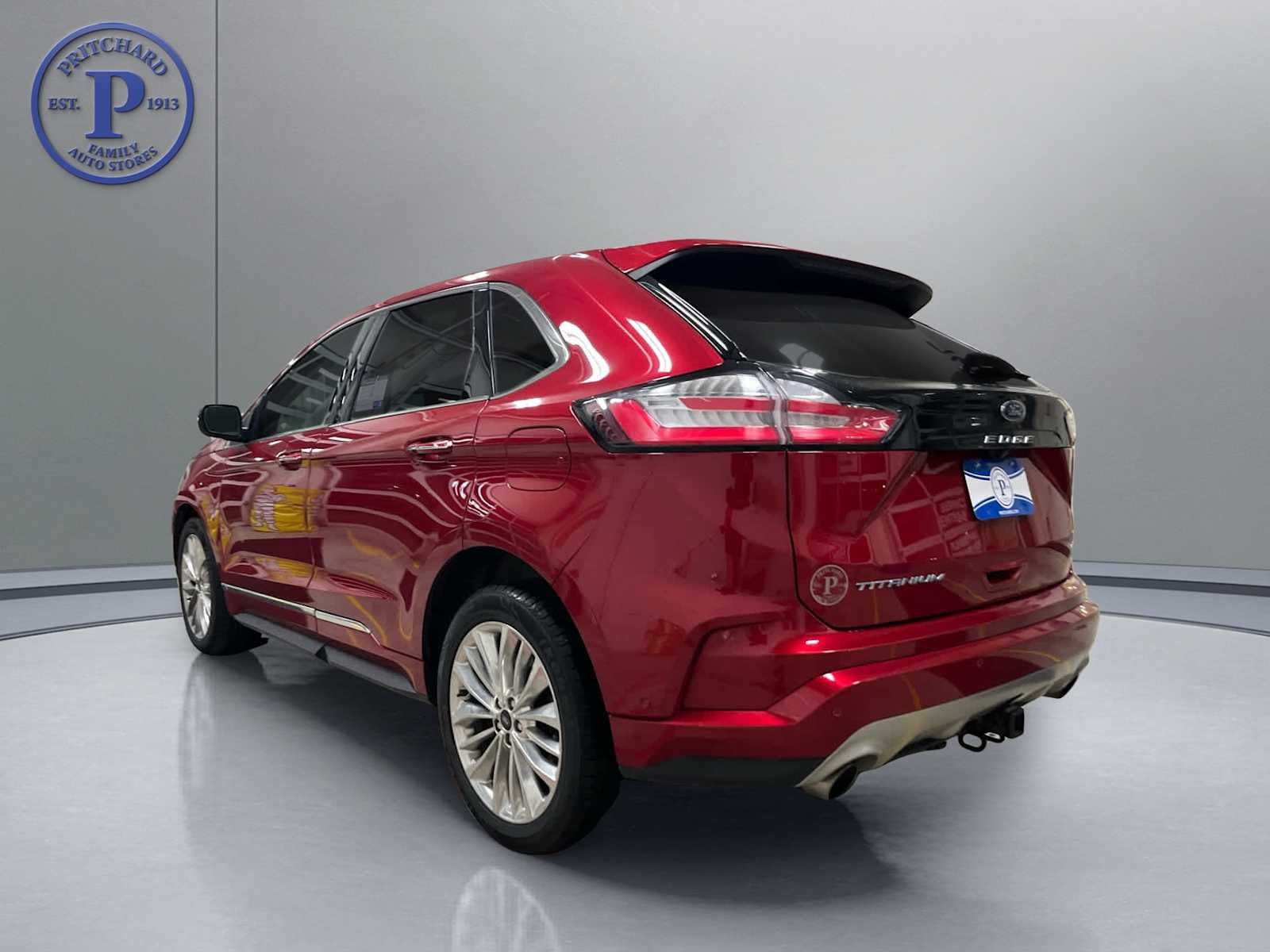 2022 Ford Edge Titanium