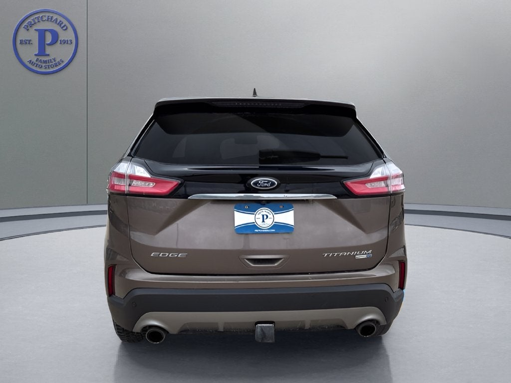 2019 Ford Edge Titanium