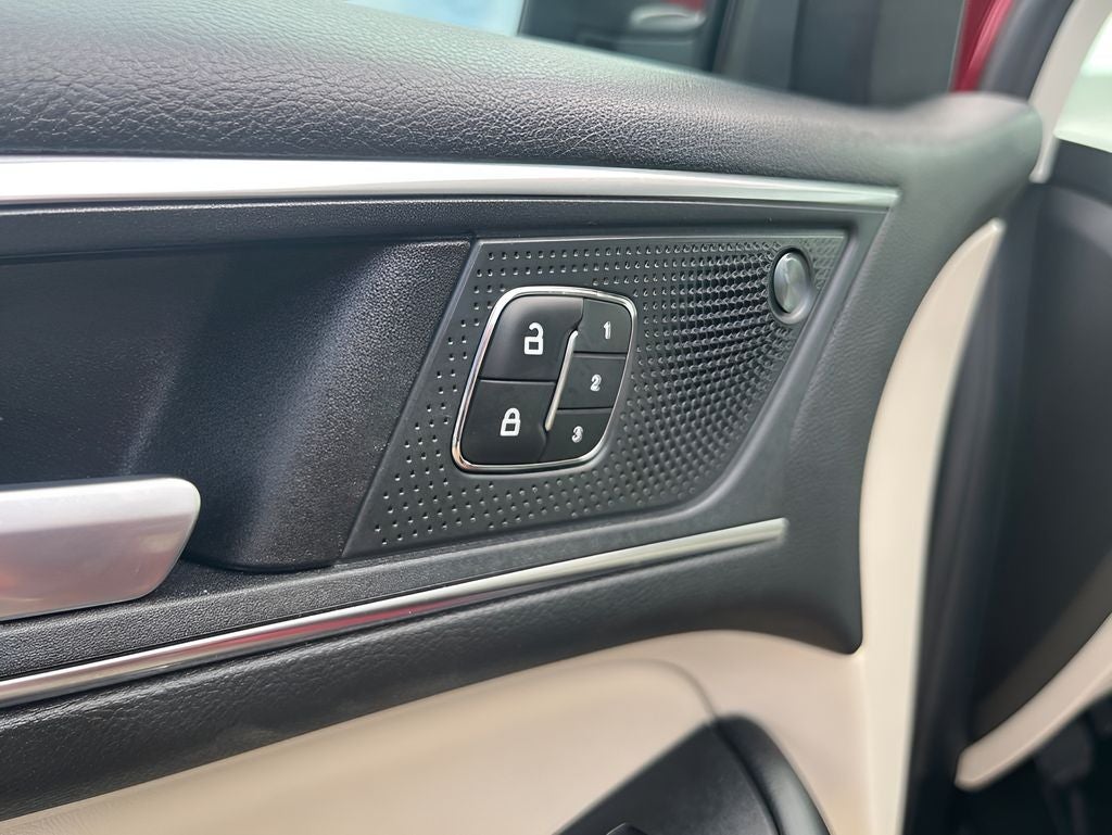 2023 Ford Edge Titanium