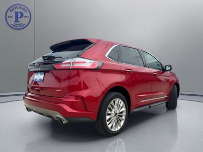 2023 Ford Edge Titanium